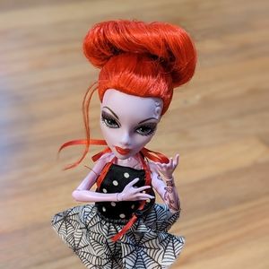 Monster High Dance Class Operetta